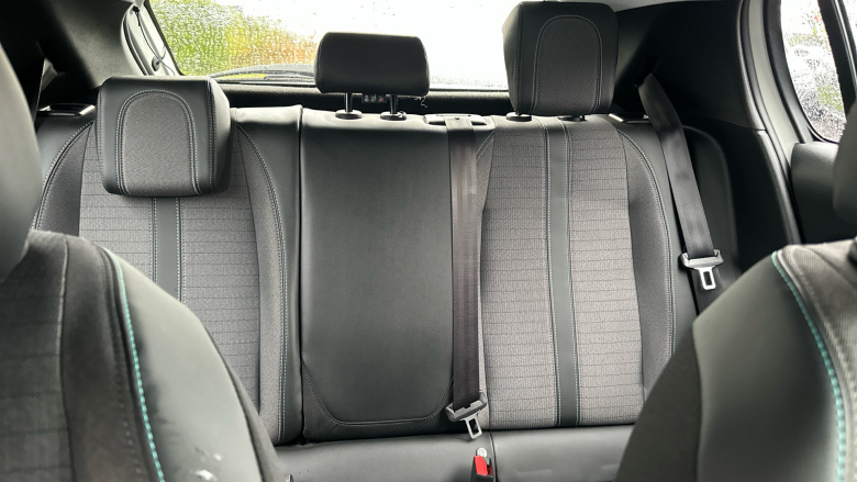 Peugeot 208 1.2 PureTech 100 Allure Premium + 5dr Petrol Hatchback